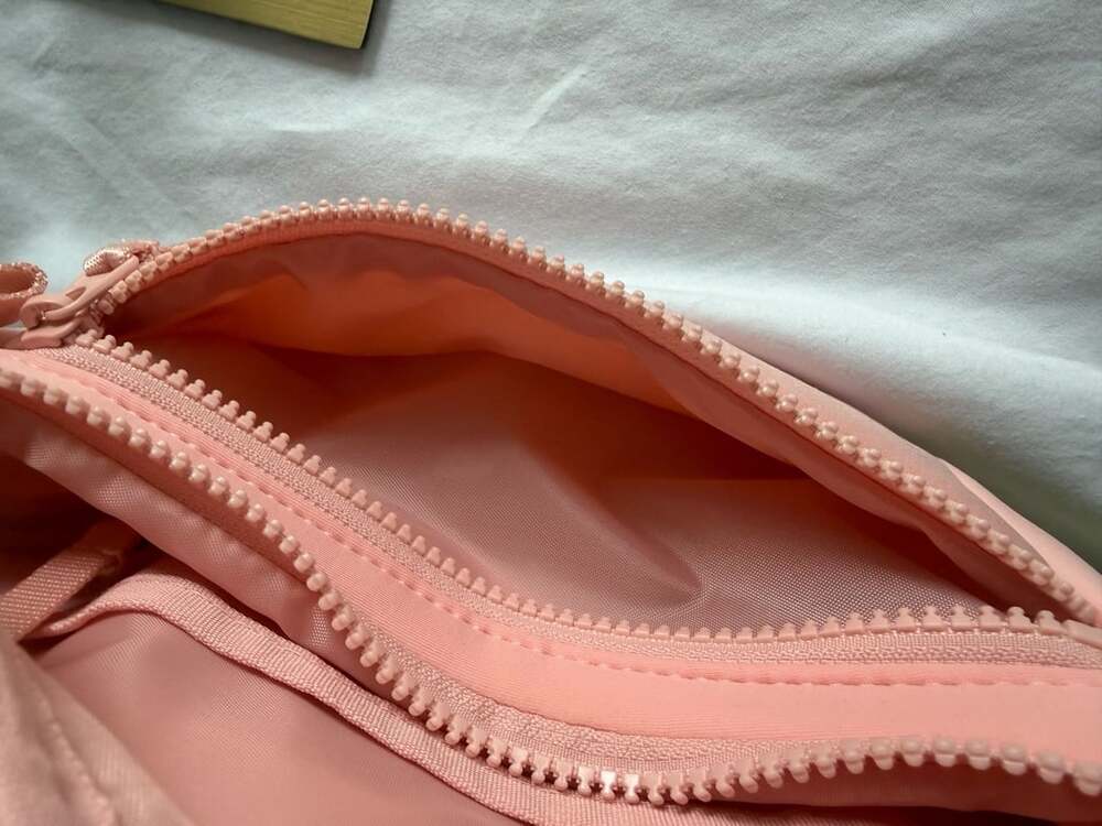 All in Motion Premium Belt Bag Pink Faux Neoprene - Picture 5 of 5